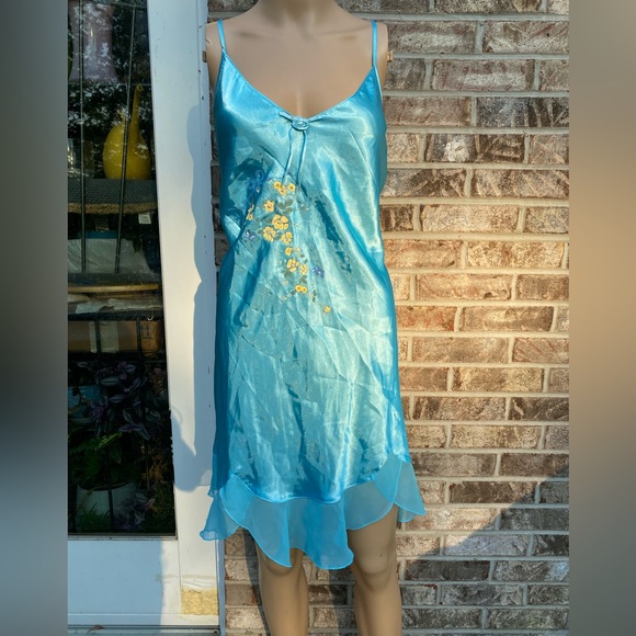 Y2K Electric Blue & Yellow Embroidered Coquette Fairycore 3X Slip Nightgown - Picture 9 of 15